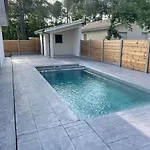 Maison Moderne Avec Piscine Chauffee Villa *