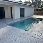 Villa Maison Moderne Avec Piscine Chauffee Lacanau